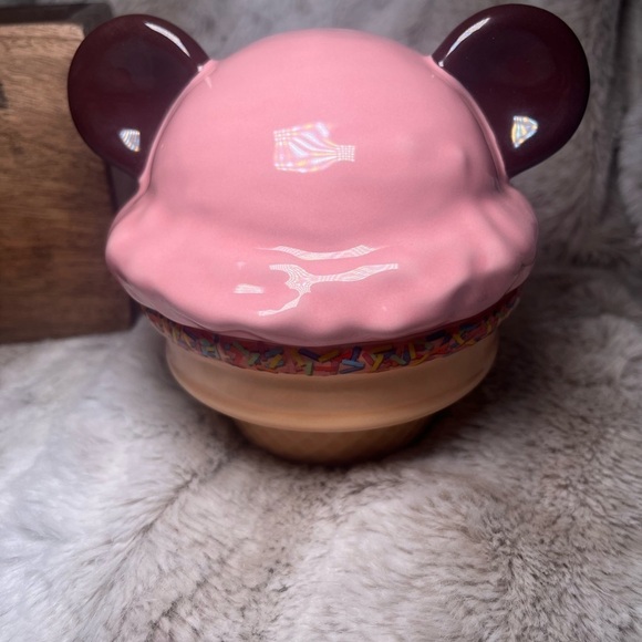 2021 Disney Parks Disney's Beach Club Resort Mickey Ice Cream Sundae Dish - Picture 11 of 11